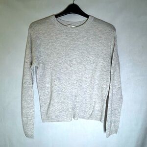 VINCE Women’s Grey Wool Cashmere Long Sleeve Crew Neck Pullover Sweater. Size M